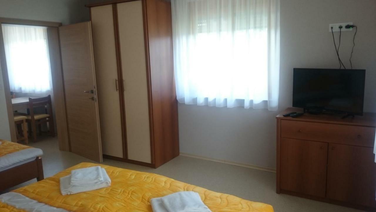 Apartma Smid Apartment Skofja Loka Exterior photo