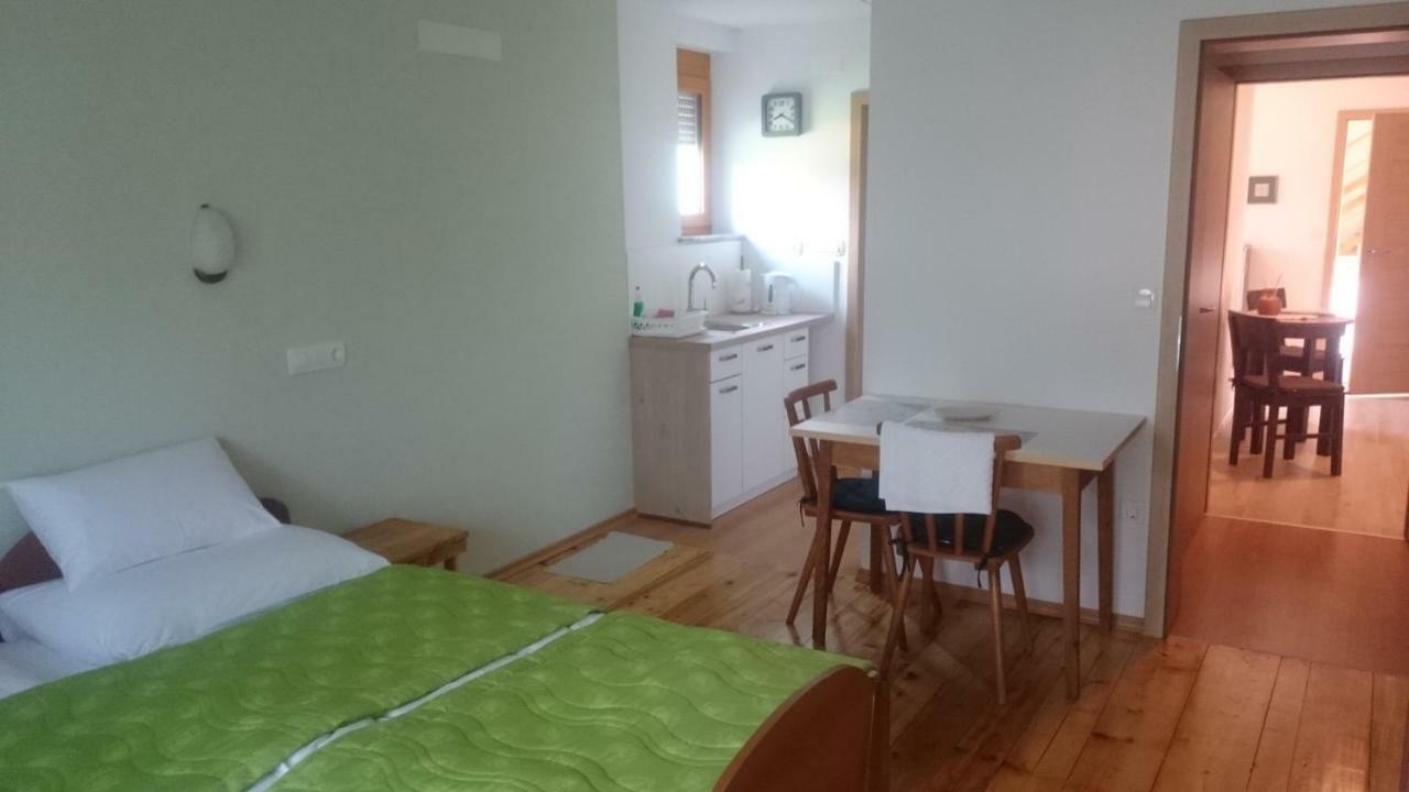 Apartma Smid Apartment Skofja Loka Exterior photo